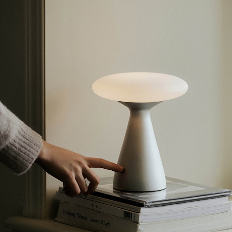 Konos Portable Lamp